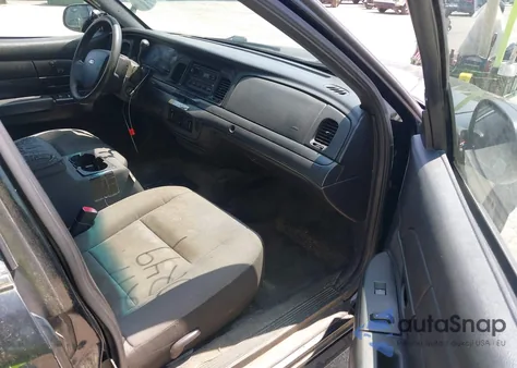 2009 Ford Crown Victoria из США, поврежденный, VIN 2FAHP71V59X135111